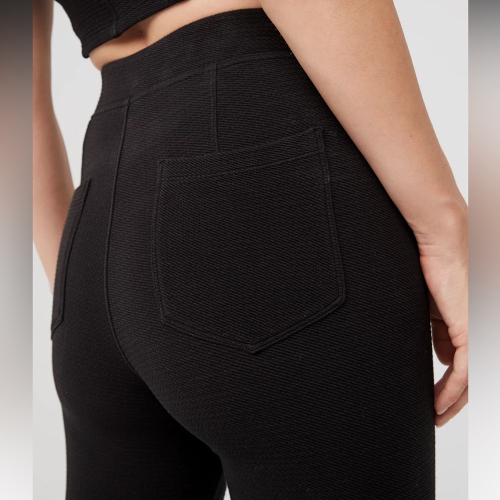 OFFLINE By Aerie PartyFavor High Waisted Flare Legging - Picture 2 of 10